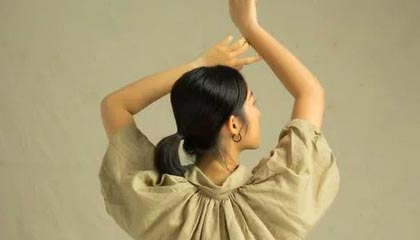 kering.com-曼联正式宣布签约逆天前锋，转会市场火热，曼联引进前锋